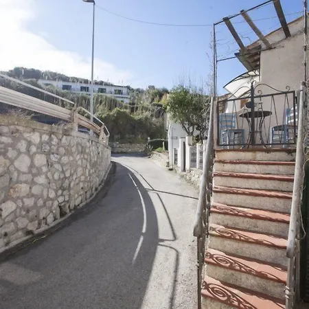 Ξενοδοχείο Viticcio 3*